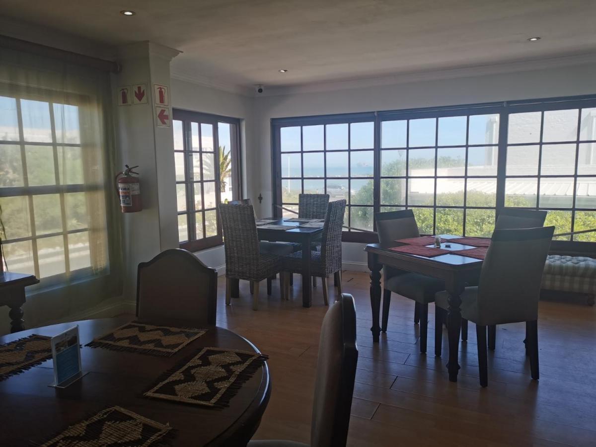 Blouberg Manor Hotel Bloubergstrand Bagian luar foto